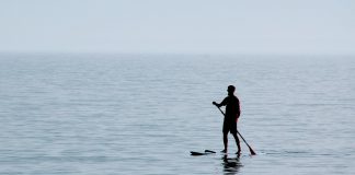 Supboarden is cool en gemakkelijk te beoefenen